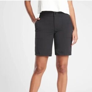 Athleta Trekkie Bermuda 2.0 Women’s Shorts 596504 Black Size 4